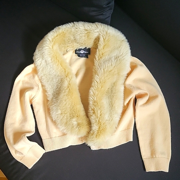 It's Our Time Sweaters - Gorgeous Faux Fur Trimmed Shrug